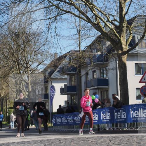 06.04.2025 - 44. Internationalen Wilhelmsburger Insellauf Luisa Fischer http://msf.ph/oto/7578009 06.04.2025 10:43:32 Ziel 3380, 4502, 4476 meine-sportfotos.de