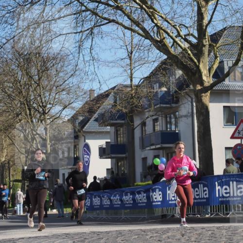 06.04.2025 - 44. Internationalen Wilhelmsburger Insellauf Luisa Fischer http://msf.ph/oto/7578052 06.04.2025 10:43:33 Ziel 44, 3380, 76, 4502 meine-sportfotos.de