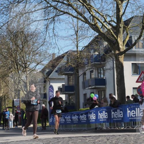 06.04.2025 - 44. Internationalen Wilhelmsburger Insellauf Luisa Fischer http://msf.ph/oto/7578114 06.04.2025 10:43:34 Ziel 3389, 476, 4502 meine-sportfotos.de