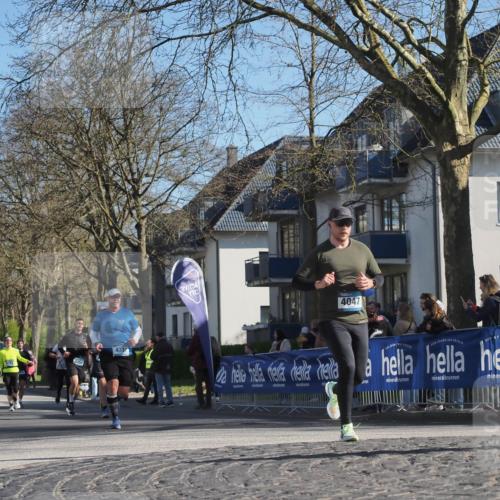 06.04.2025 - 44. Internationalen Wilhelmsburger Insellauf Luisa Fischer http://msf.ph/oto/7578135 06.04.2025 10:38:59 Ziel 3350, 3350, 433, 4047 meine-sportfotos.de