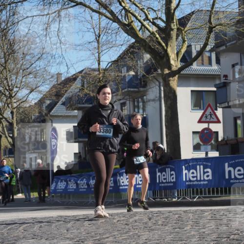 06.04.2025 - 44. Internationalen Wilhelmsburger Insellauf Luisa Fischer http://msf.ph/oto/7578170 06.04.2025 10:43:35 Ziel 4144, 3380, 4502 meine-sportfotos.de