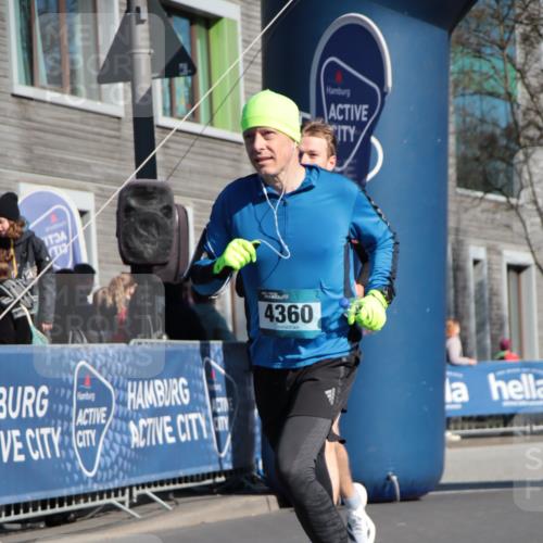06.04.2025 - 44. Internationalen Wilhelmsburger Insellauf A. Gomolzig http://msf.ph/oto/7578210 06.04.2025 10:29:03 Ziel 3624, 4360 meine-sportfotos.de