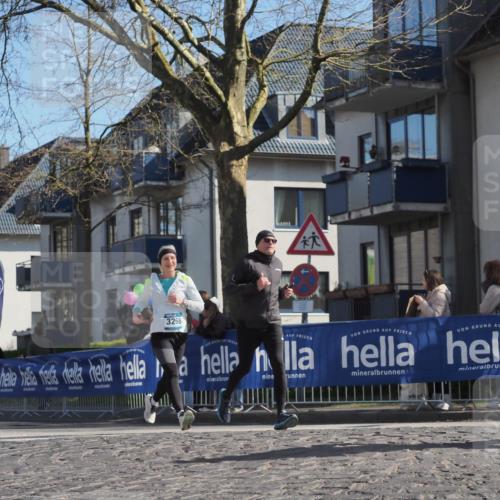 06.04.2025 - 44. Internationalen Wilhelmsburger Insellauf Luisa Fischer http://msf.ph/oto/7578280 06.04.2025 10:43:41 Ziel 3268 meine-sportfotos.de