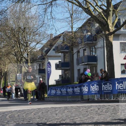 06.04.2025 - 44. Internationalen Wilhelmsburger Insellauf Luisa Fischer http://msf.ph/oto/7578420 06.04.2025 10:43:47 Ziel 4222 meine-sportfotos.de