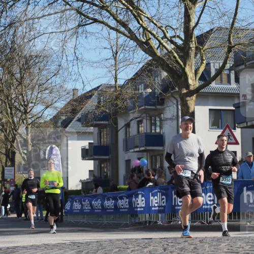 06.04.2025 - 44. Internationalen Wilhelmsburger Insellauf Luisa Fischer http://msf.ph/oto/7578509 06.04.2025 10:39:03 Ziel 709, 425, 3350 meine-sportfotos.de