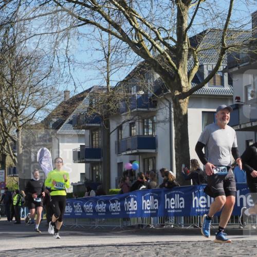 06.04.2025 - 44. Internationalen Wilhelmsburger Insellauf Luisa Fischer http://msf.ph/oto/7578541 06.04.2025 10:39:03 Ziel 4253, 3709, 3350 meine-sportfotos.de