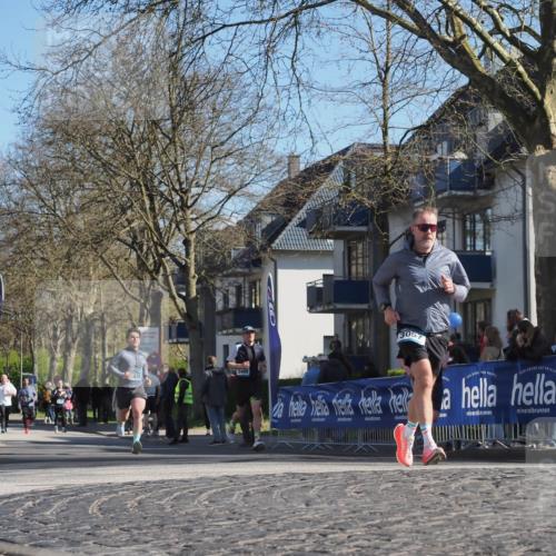 06.04.2025 - 44. Internationalen Wilhelmsburger Insellauf Luisa Fischer http://msf.ph/oto/7578966 06.04.2025 10:44:05 Ziel 429, 3489, 305 meine-sportfotos.de