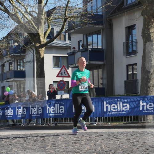 06.04.2025 - 44. Internationalen Wilhelmsburger Insellauf Luisa Fischer http://msf.ph/oto/7578994 06.04.2025 10:39:16 Ziel 4356, 517 meine-sportfotos.de