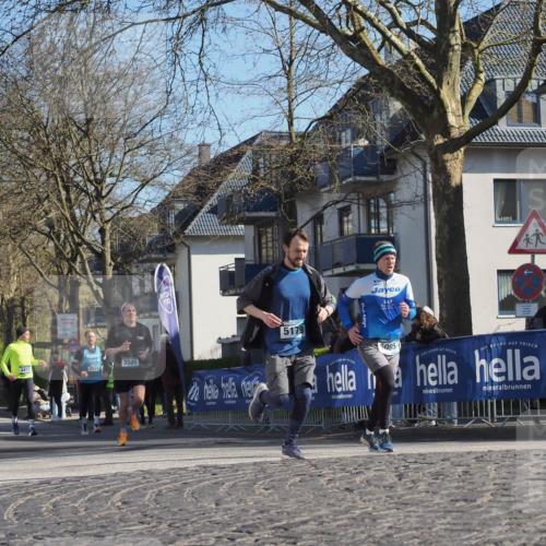 06.04.2025 - 44. Internationalen Wilhelmsburger Insellauf Luisa Fischer http://msf.ph/oto/7579054 06.04.2025 10:39:23 Ziel 3417, 3833, 3801, 3418, 5179, 5095 meine-sportfotos.de