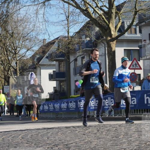 06.04.2025 - 44. Internationalen Wilhelmsburger Insellauf Luisa Fischer http://msf.ph/oto/7579099 06.04.2025 10:39:23 Ziel 418, 3417, 3833, 3801, 5179, 5095 meine-sportfotos.de