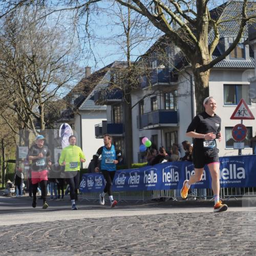 06.04.2025 - 44. Internationalen Wilhelmsburger Insellauf Luisa Fischer http://msf.ph/oto/7579262 06.04.2025 10:39:25 Ziel 3418, 3417, 3833, 3801 meine-sportfotos.de