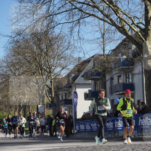 06.04.2025 - 44. Internationalen Wilhelmsburger Insellauf Luisa Fischer http://msf.ph/oto/7579379 06.04.2025 10:44:21 Ziel 3031, 3518, 3030, 3279 meine-sportfotos.de