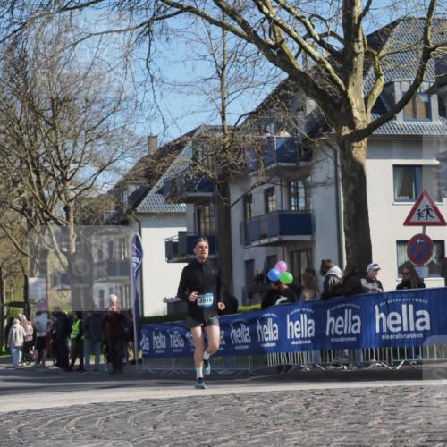 06.04.2025 - 44. Internationalen Wilhelmsburger Insellauf Luisa Fischer http://msf.ph/oto/7579592 06.04.2025 10:44:31 Ziel 3916 meine-sportfotos.de