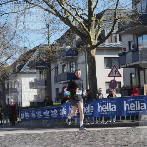 06.04.2025 - 44. Internationalen Wilhelmsburger Insellauf Luisa Fischer http://msf.ph/oto/7579608 06.04.2025 10:44:32 Ziel 3916 meine-sportfotos.de