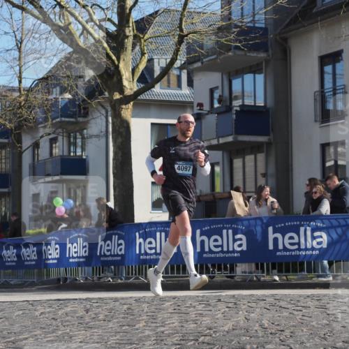 06.04.2025 - 44. Internationalen Wilhelmsburger Insellauf Luisa Fischer http://msf.ph/oto/7579818 06.04.2025 10:44:42 Ziel 4097 meine-sportfotos.de