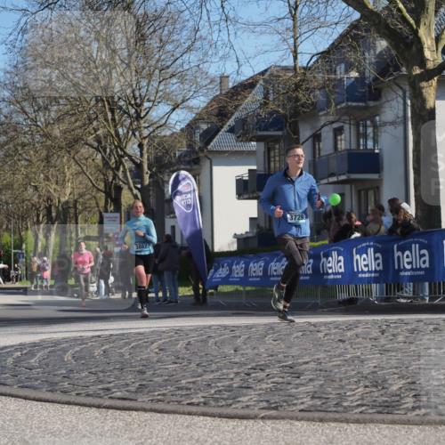 06.04.2025 - 44. Internationalen Wilhelmsburger Insellauf Luisa Fischer http://msf.ph/oto/7579819 06.04.2025 10:39:43 Ziel 3887, 3729 meine-sportfotos.de