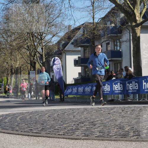 06.04.2025 - 44. Internationalen Wilhelmsburger Insellauf Luisa Fischer http://msf.ph/oto/7579827 06.04.2025 10:39:43 Ziel 887, 13, 3729 meine-sportfotos.de
