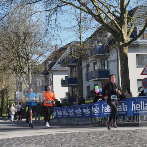 06.04.2025 - 44. Internationalen Wilhelmsburger Insellauf Luisa Fischer http://msf.ph/oto/7579845 06.04.2025 10:44:47 Ziel 3603, 3789, 4480 meine-sportfotos.de