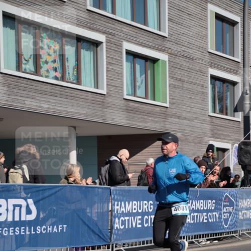 06.04.2025 - 44. Internationalen Wilhelmsburger Insellauf A. Gomolzig http://msf.ph/oto/7579871 06.04.2025 10:22:49 Ziel 3020, 3185, 3395, 4081, 4378 meine-sportfotos.de