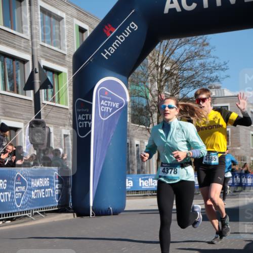 06.04.2025 - 44. Internationalen Wilhelmsburger Insellauf A. Gomolzig http://msf.ph/oto/7579902 06.04.2025 10:22:45 Ziel 3020, 3185, 3395, 4081, 4378 meine-sportfotos.de