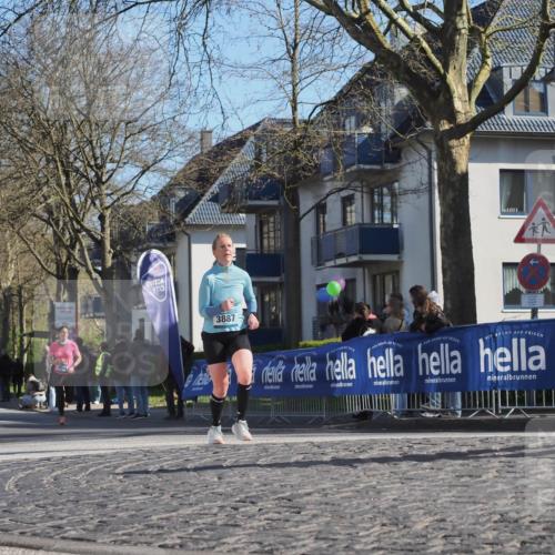 06.04.2025 - 44. Internationalen Wilhelmsburger Insellauf Luisa Fischer http://msf.ph/oto/7579946 06.04.2025 10:39:45 Ziel 3887 meine-sportfotos.de
