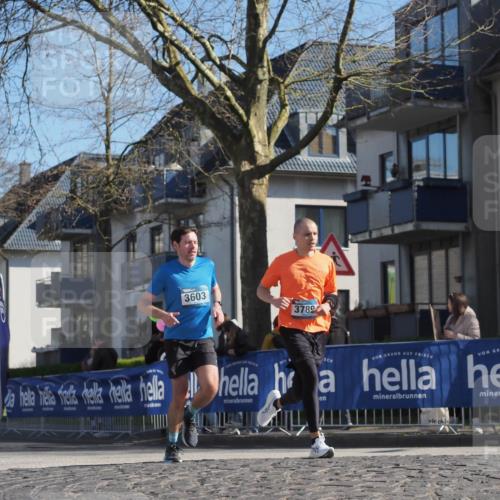 06.04.2025 - 44. Internationalen Wilhelmsburger Insellauf Luisa Fischer http://msf.ph/oto/7579961 06.04.2025 10:44:49 Ziel 3603, 3789 meine-sportfotos.de
