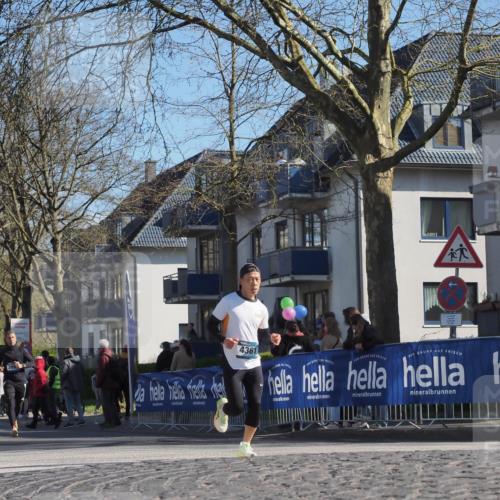 06.04.2025 - 44. Internationalen Wilhelmsburger Insellauf Luisa Fischer http://msf.ph/oto/7580075 06.04.2025 10:44:59 Ziel 3992, 399, 4361 meine-sportfotos.de