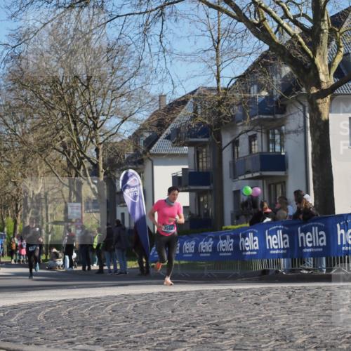 06.04.2025 - 44. Internationalen Wilhelmsburger Insellauf Luisa Fischer http://msf.ph/oto/7580078 06.04.2025 10:39:48 Ziel 13, 3544 meine-sportfotos.de