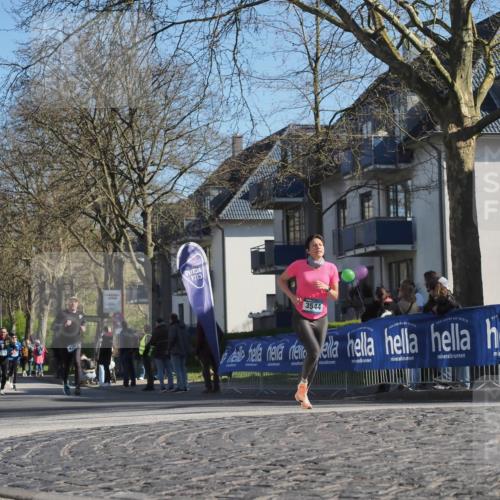 06.04.2025 - 44. Internationalen Wilhelmsburger Insellauf Luisa Fischer http://msf.ph/oto/7580119 06.04.2025 10:39:49 Ziel 3544 meine-sportfotos.de