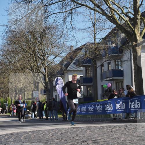06.04.2025 - 44. Internationalen Wilhelmsburger Insellauf Luisa Fischer http://msf.ph/oto/7580248 06.04.2025 10:39:51 Ziel 4380 meine-sportfotos.de