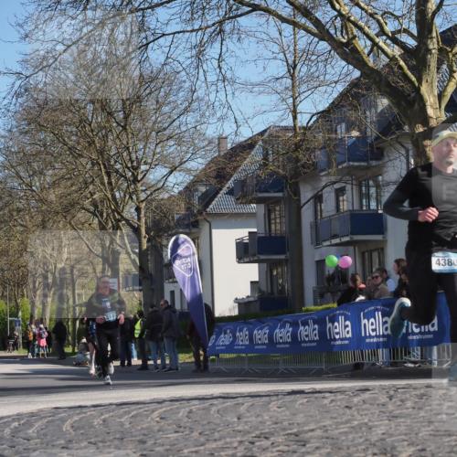 06.04.2025 - 44. Internationalen Wilhelmsburger Insellauf Luisa Fischer http://msf.ph/oto/7580340 06.04.2025 10:39:53 Ziel 5130, 4380 meine-sportfotos.de