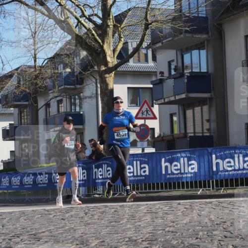 06.04.2025 - 44. Internationalen Wilhelmsburger Insellauf Luisa Fischer http://msf.ph/oto/7580621 06.04.2025 10:39:57 Ziel 4389, 4501 meine-sportfotos.de