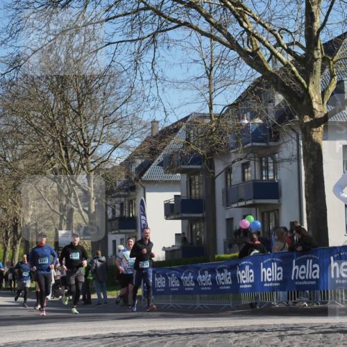 06.04.2025 - 44. Internationalen Wilhelmsburger Insellauf Luisa Fischer http://msf.ph/oto/7580783 06.04.2025 10:45:21 Ziel 3873, 4302, 4301, 4565, 3678, 3218 meine-sportfotos.de