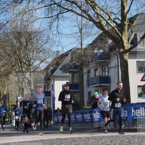 06.04.2025 - 44. Internationalen Wilhelmsburger Insellauf Luisa Fischer http://msf.ph/oto/7580889 06.04.2025 10:45:23 Ziel 3978, 4302, 4301, 4565, 3678 meine-sportfotos.de