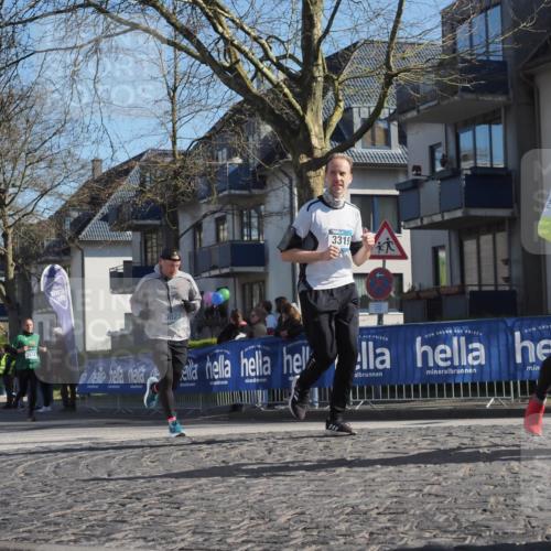 06.04.2025 - 44. Internationalen Wilhelmsburger Insellauf Luisa Fischer http://msf.ph/oto/7581010 06.04.2025 10:40:17 Ziel 3574, 3021, 3319 meine-sportfotos.de