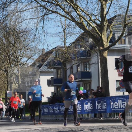 06.04.2025 - 44. Internationalen Wilhelmsburger Insellauf Luisa Fischer http://msf.ph/oto/7581047 06.04.2025 10:45:27 Ziel 3873, 3866, 3978, 4352 meine-sportfotos.de