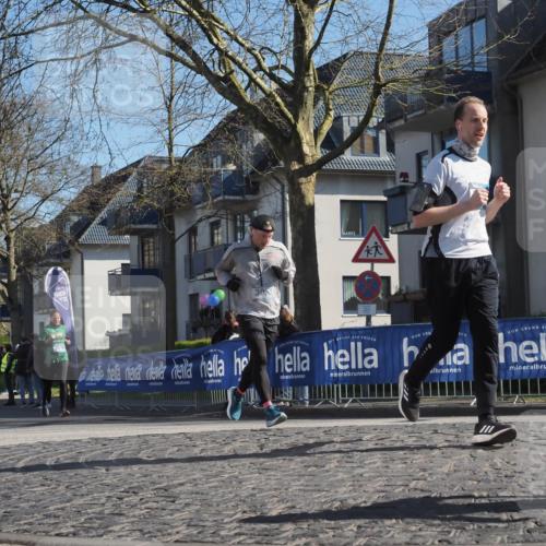 06.04.2025 - 44. Internationalen Wilhelmsburger Insellauf Luisa Fischer http://msf.ph/oto/7581060 06.04.2025 10:40:18 Ziel 424, 3574, 30 meine-sportfotos.de