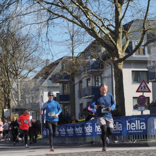 06.04.2025 - 44. Internationalen Wilhelmsburger Insellauf Luisa Fischer http://msf.ph/oto/7581063 06.04.2025 10:45:27 Ziel 4352, 3873, 386 meine-sportfotos.de