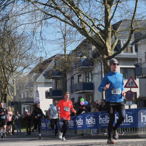06.04.2025 - 44. Internationalen Wilhelmsburger Insellauf Luisa Fischer http://msf.ph/oto/7581123 06.04.2025 10:45:29 Ziel 4180, 5003, 4194, 4063, 3873, 4352 meine-sportfotos.de