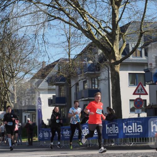 06.04.2025 - 44. Internationalen Wilhelmsburger Insellauf Luisa Fischer http://msf.ph/oto/7581148 06.04.2025 10:45:29 Ziel 4180, 5003, 419, 4063, 4352, 3873 meine-sportfotos.de