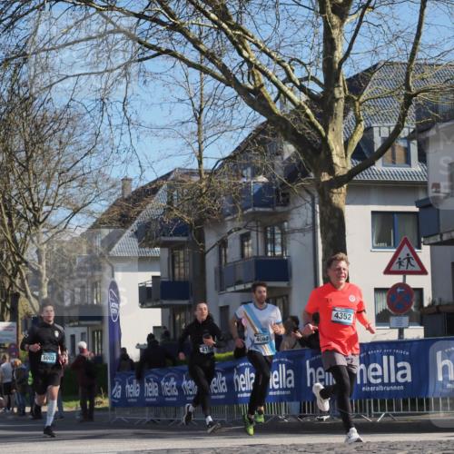 06.04.2025 - 44. Internationalen Wilhelmsburger Insellauf Luisa Fischer http://msf.ph/oto/7581165 06.04.2025 10:45:30 Ziel 5003, 4180, 4063, 4194, 4352 meine-sportfotos.de