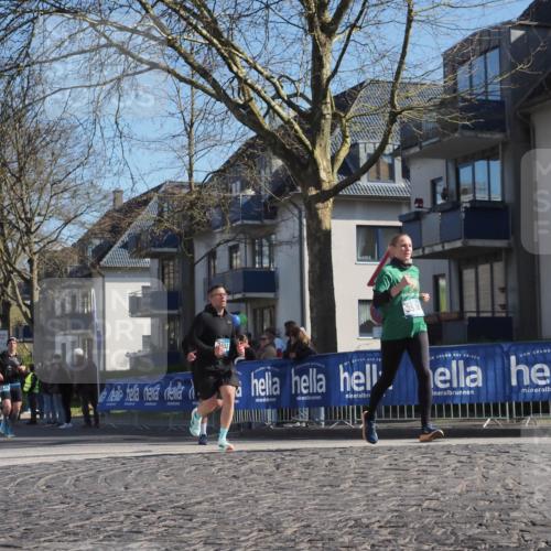 06.04.2025 - 44. Internationalen Wilhelmsburger Insellauf Luisa Fischer http://msf.ph/oto/7581168 06.04.2025 10:40:21 Ziel 3574 meine-sportfotos.de
