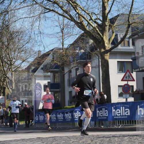 06.04.2025 - 44. Internationalen Wilhelmsburger Insellauf Luisa Fischer http://msf.ph/oto/7581236 06.04.2025 10:45:32 Ziel 4180, 3851, 5003 meine-sportfotos.de