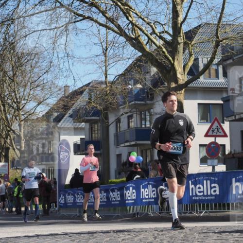 06.04.2025 - 44. Internationalen Wilhelmsburger Insellauf Luisa Fischer http://msf.ph/oto/7581252 06.04.2025 10:45:32 Ziel 4180, 3851, 72, 003 meine-sportfotos.de