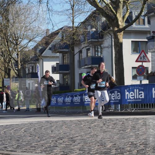 06.04.2025 - 44. Internationalen Wilhelmsburger Insellauf Luisa Fischer http://msf.ph/oto/7581325 06.04.2025 10:40:29 Ziel 3362, 3086, 312 meine-sportfotos.de