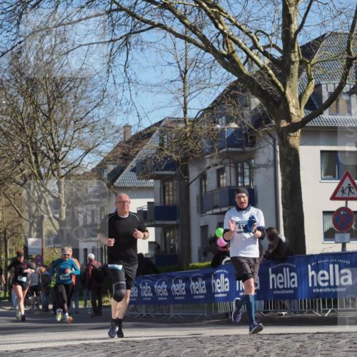 06.04.2025 - 44. Internationalen Wilhelmsburger Insellauf Luisa Fischer http://msf.ph/oto/7581363 06.04.2025 10:45:35 Ziel 3313, 3999 meine-sportfotos.de