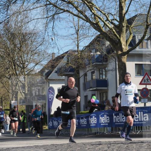 06.04.2025 - 44. Internationalen Wilhelmsburger Insellauf Luisa Fischer http://msf.ph/oto/7581396 06.04.2025 10:45:35 Ziel 4180 meine-sportfotos.de