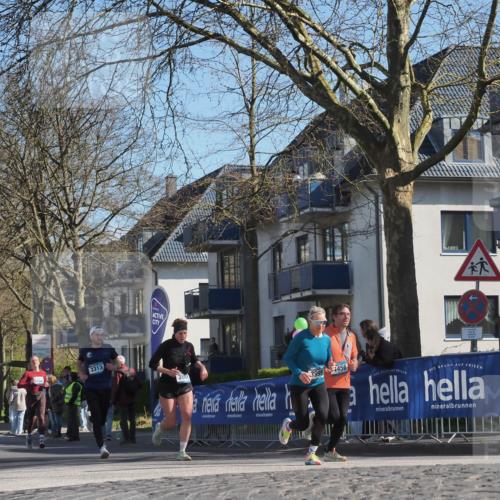 06.04.2025 - 44. Internationalen Wilhelmsburger Insellauf Luisa Fischer http://msf.ph/oto/7581476 06.04.2025 10:45:37 Ziel 182, 3313, 3861, 3999, 456 meine-sportfotos.de