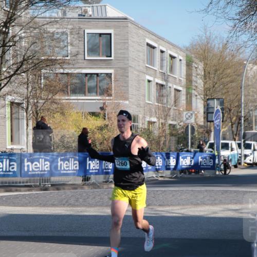 06.04.2025 - 44. Internationalen Wilhelmsburger Insellauf A. Gomolzig http://msf.ph/oto/7581481 06.04.2025 10:07:50 Ziel 3260 meine-sportfotos.de