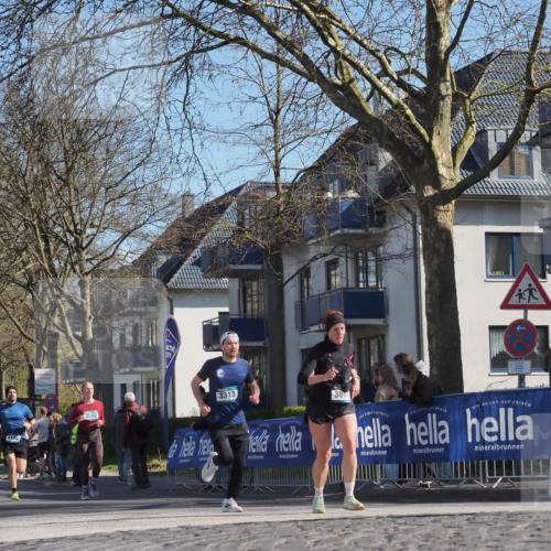 06.04.2025 - 44. Internationalen Wilhelmsburger Insellauf Luisa Fischer http://msf.ph/oto/7581522 06.04.2025 10:45:38 Ziel 4182, 3550, 3999, 3313, 386 meine-sportfotos.de